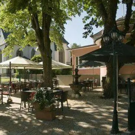 Alte 3*